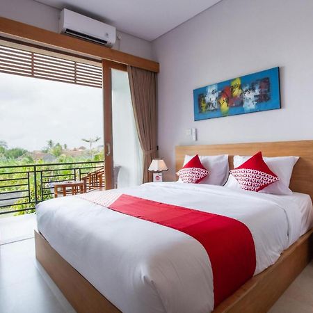 Oyo 1207 Pondok 789 Near Canggu Echo Beach Exteriör bild