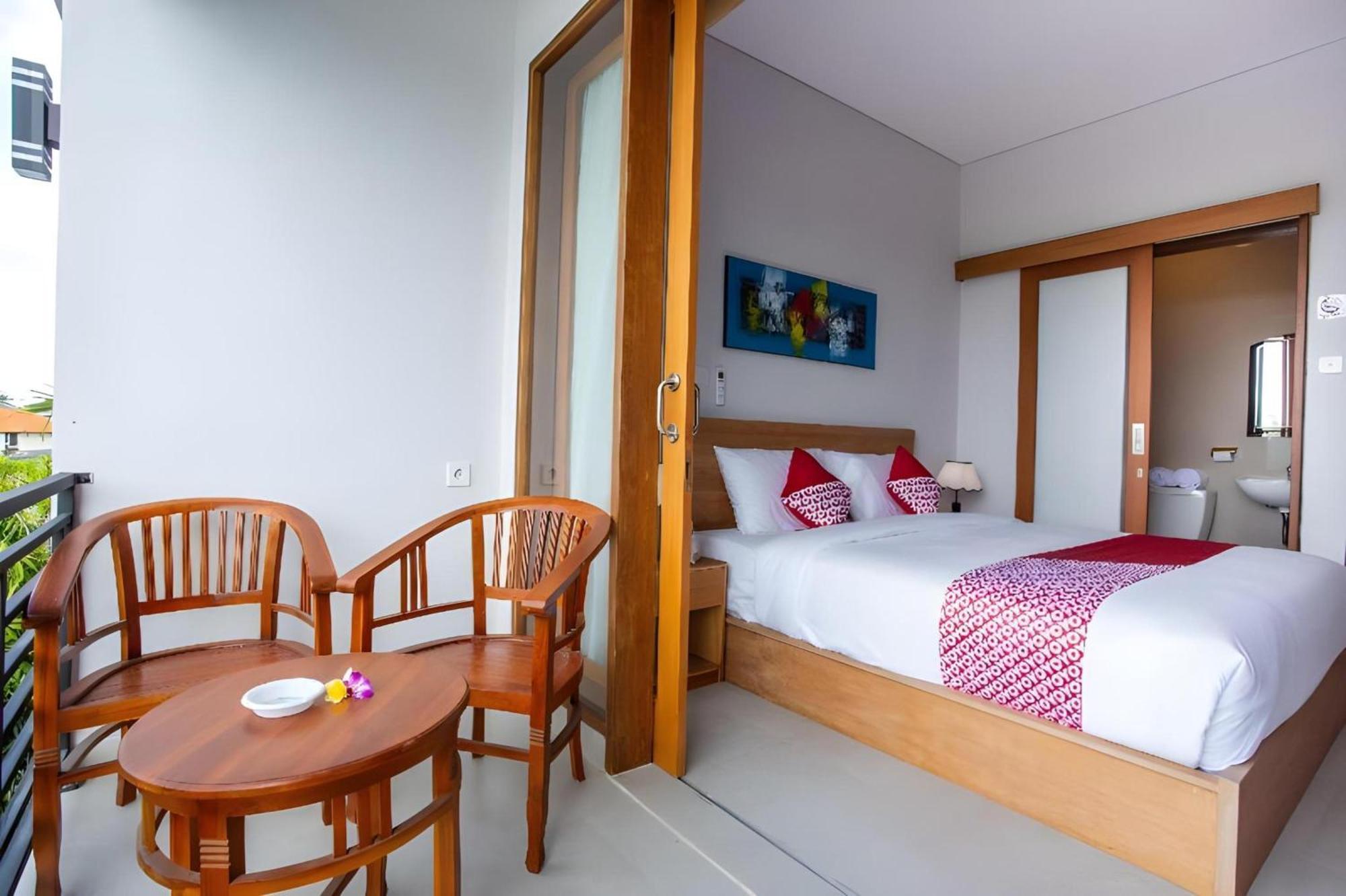 Oyo 1207 Pondok 789 Near Canggu Echo Beach Exteriör bild