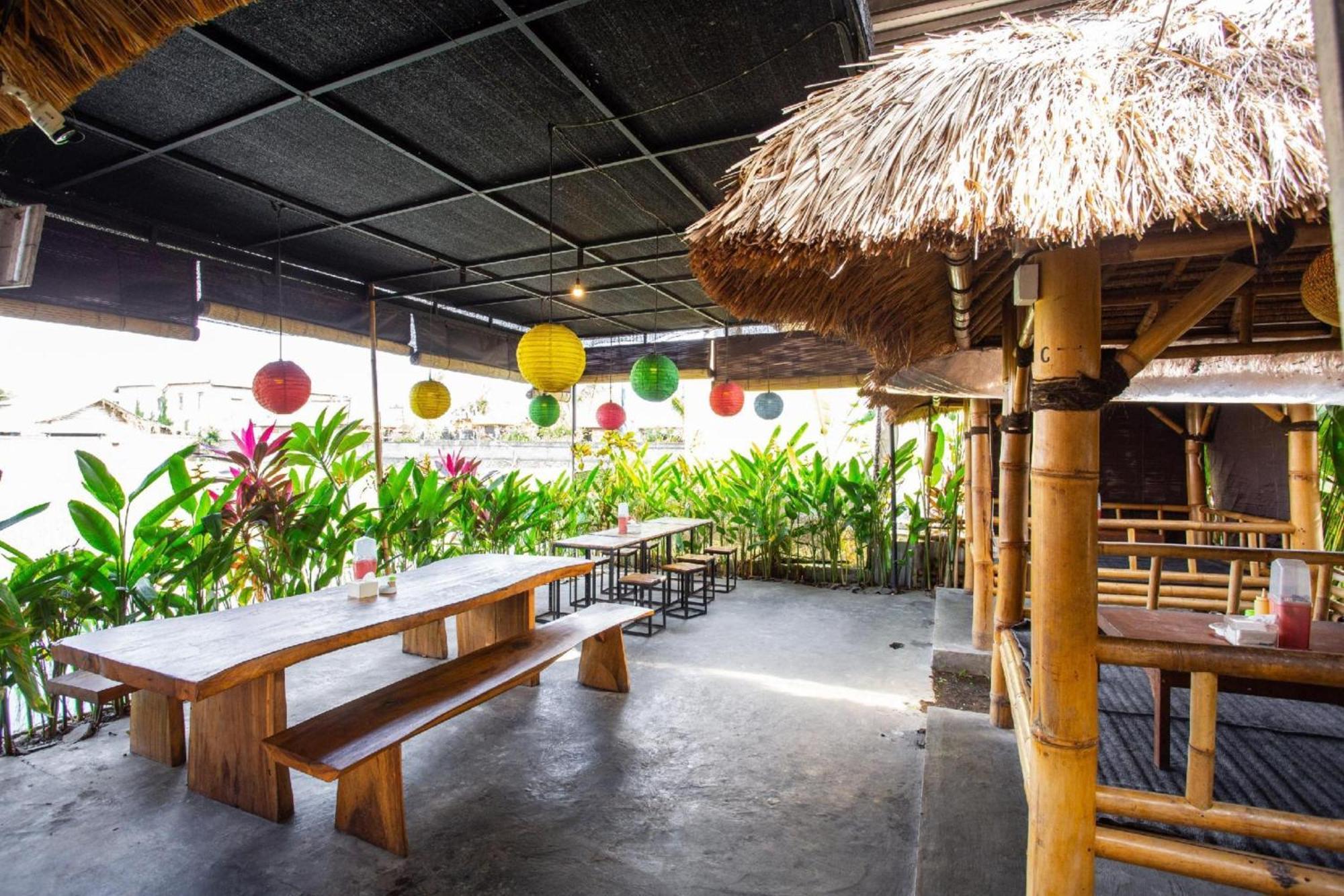 Oyo 1207 Pondok 789 Near Canggu Echo Beach Exteriör bild