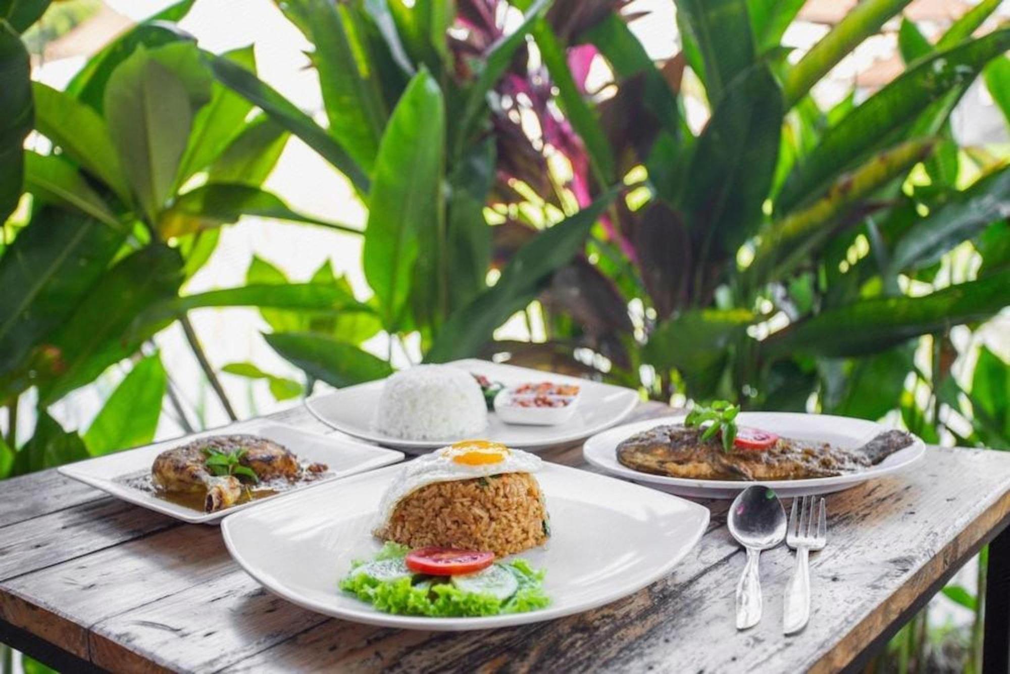 Oyo 1207 Pondok 789 Near Canggu Echo Beach Exteriör bild