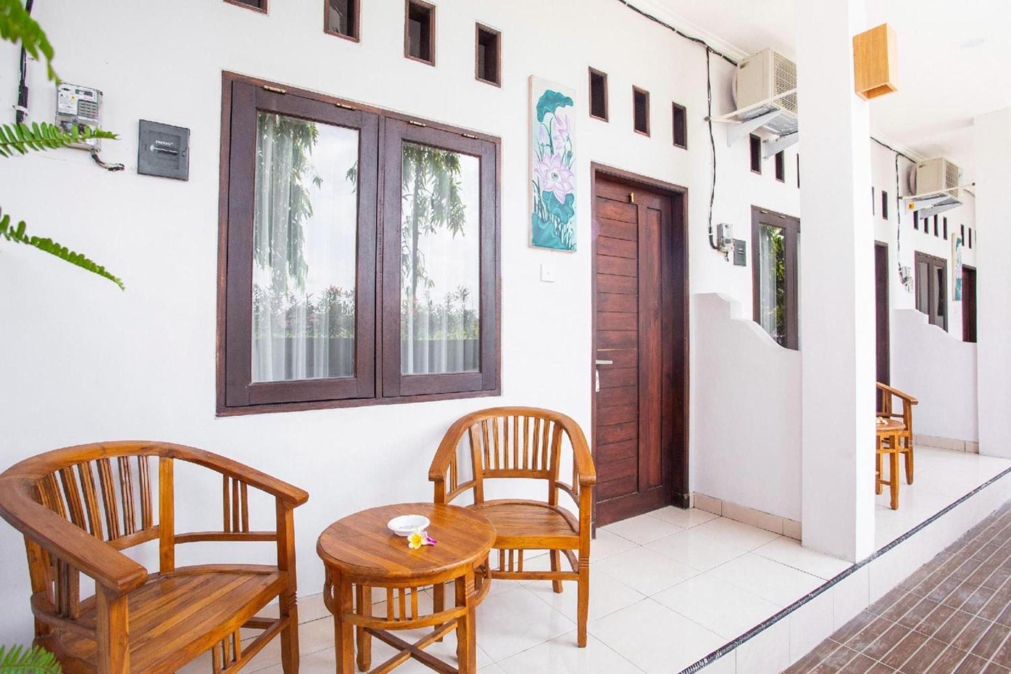 Oyo 1207 Pondok 789 Near Canggu Echo Beach Exteriör bild